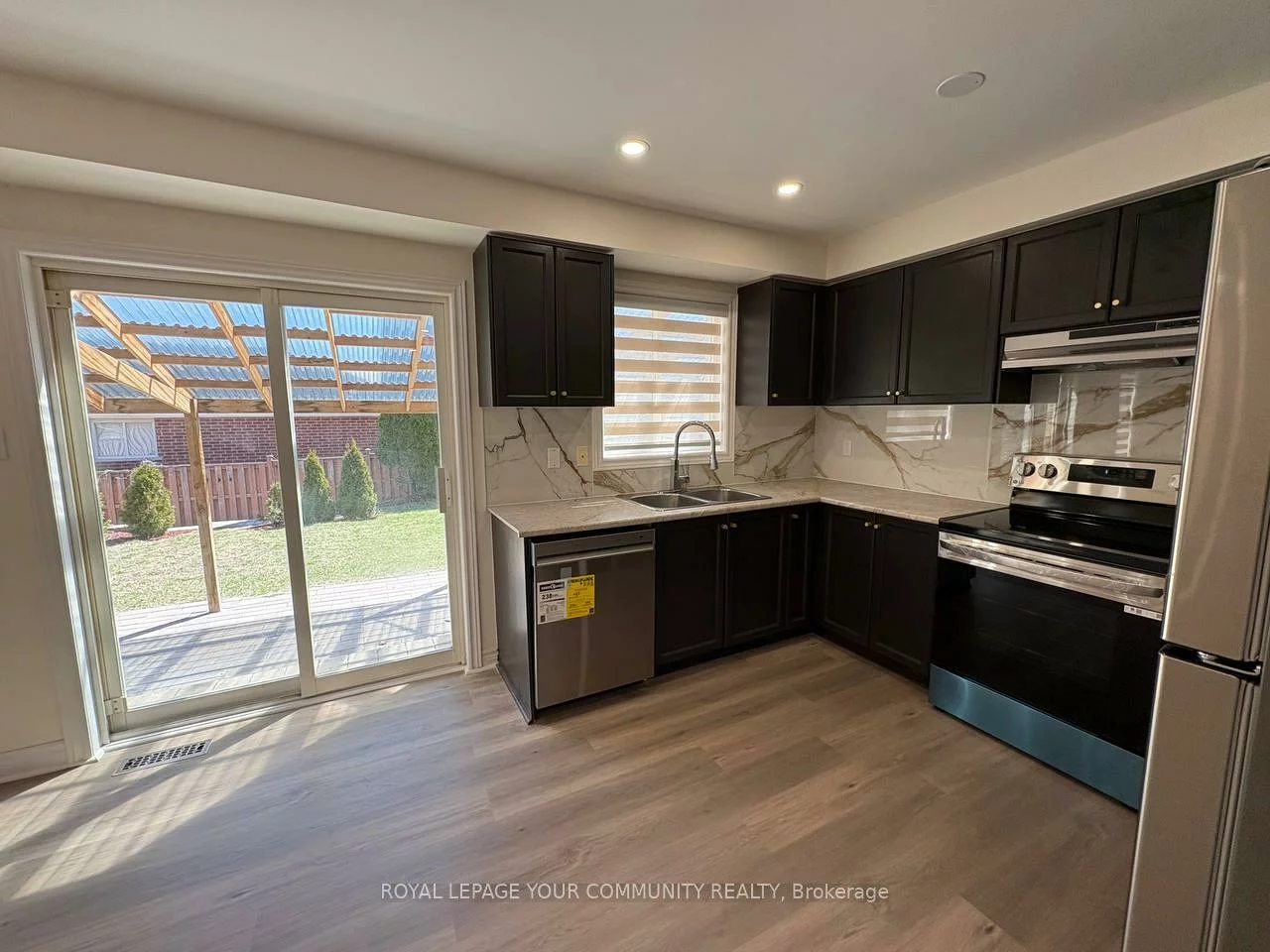 52, Stanley, East Bayfield, Barrie