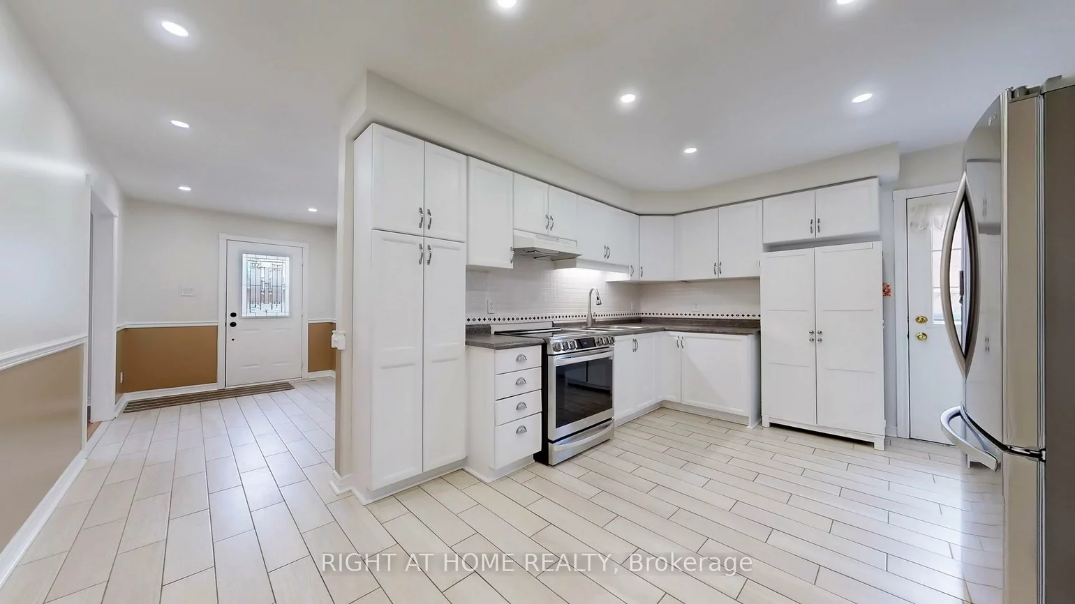 381, Leacock, Letitia Heights, Barrie