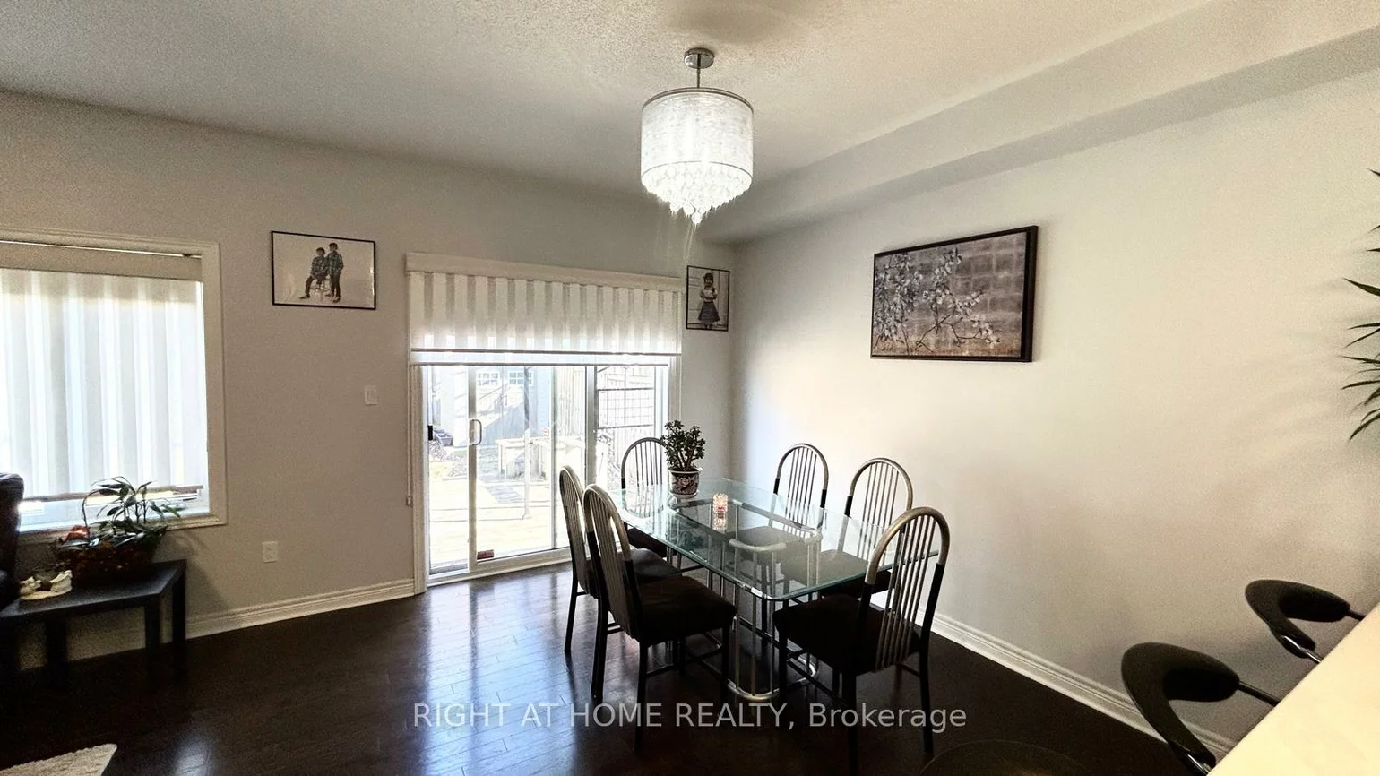 10, Pearcey, West Bayfield, Barrie