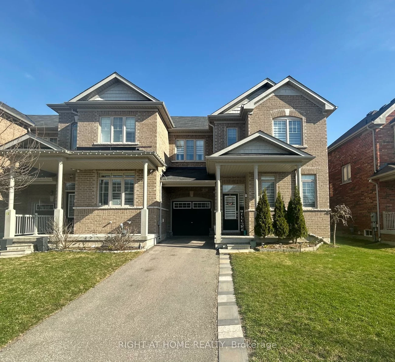 10, Pearcey, West Bayfield, Barrie