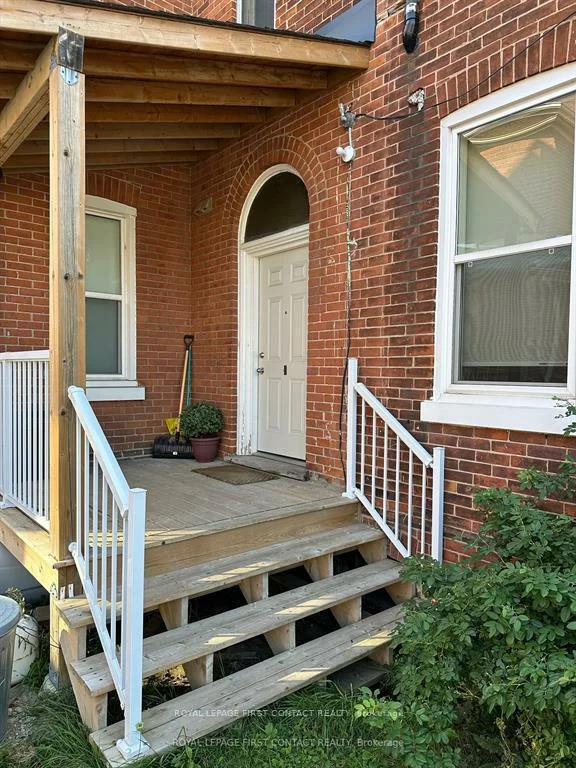 44, Toronto, City Centre, Barrie
