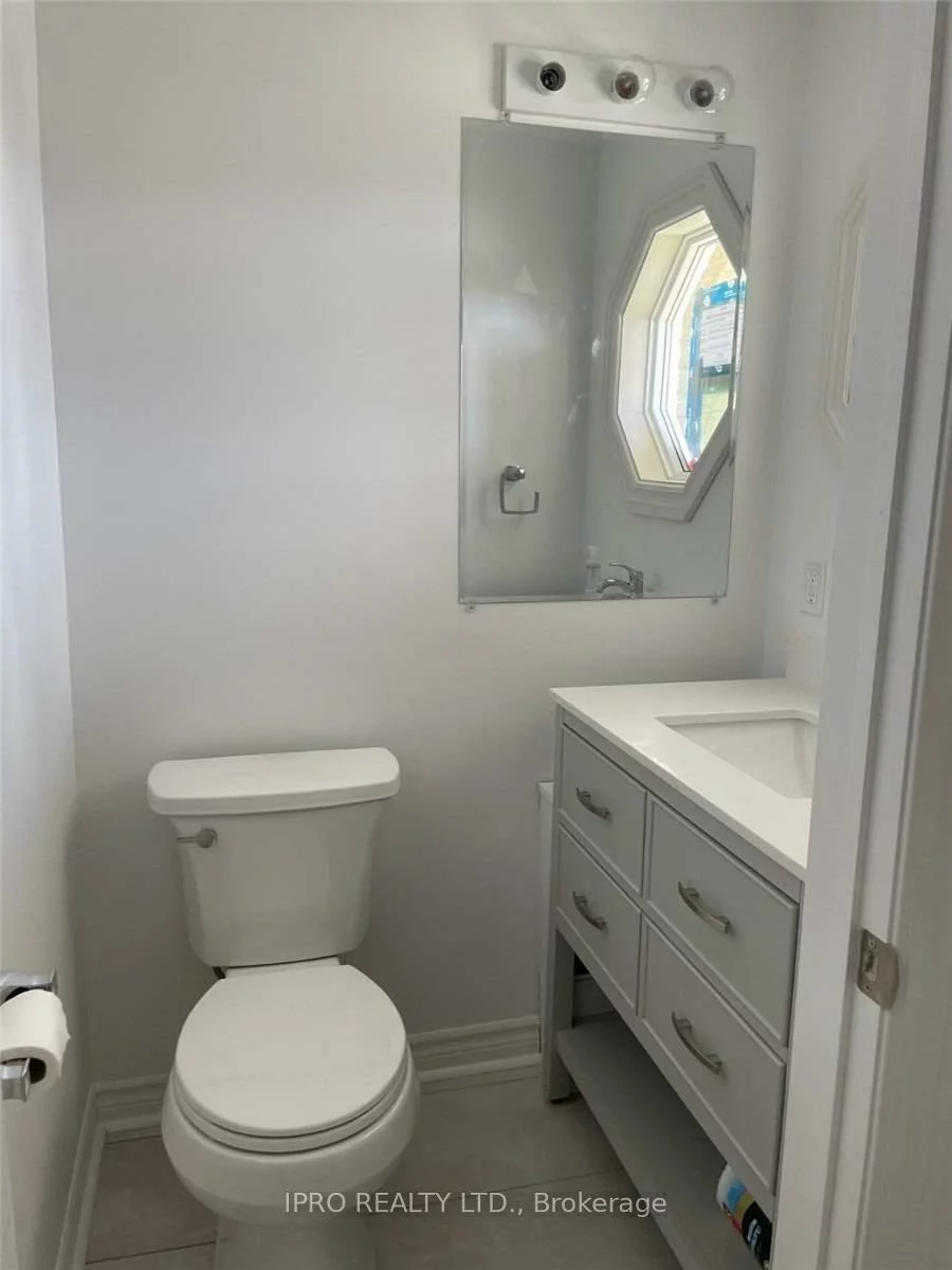 21, Majesty, Innis-Shore, Barrie