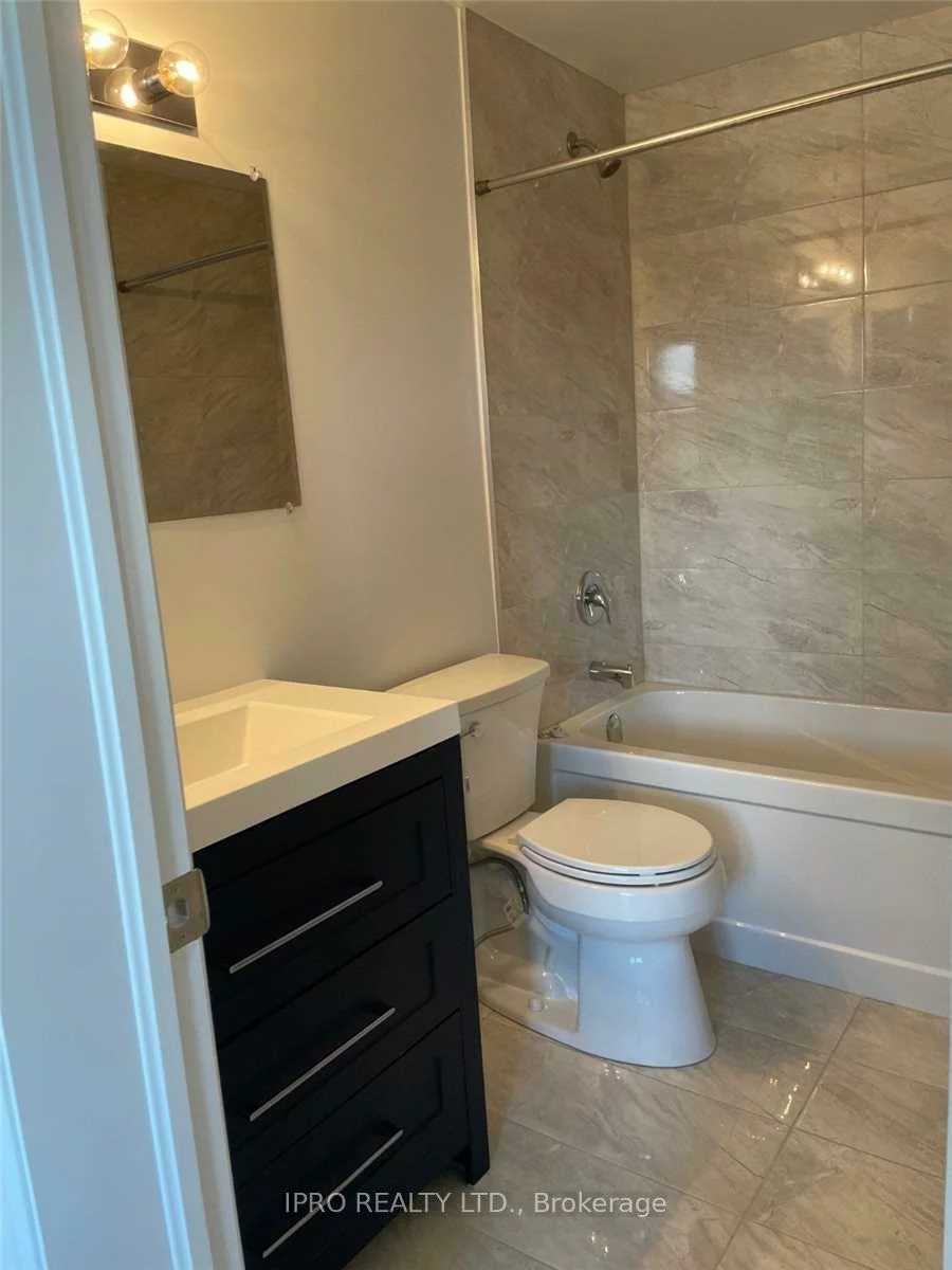 21, Majesty, Innis-Shore, Barrie