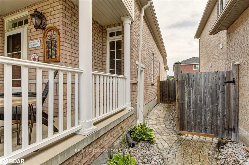 25, CHARLEMAGNE, Innis-Shore, Barrie