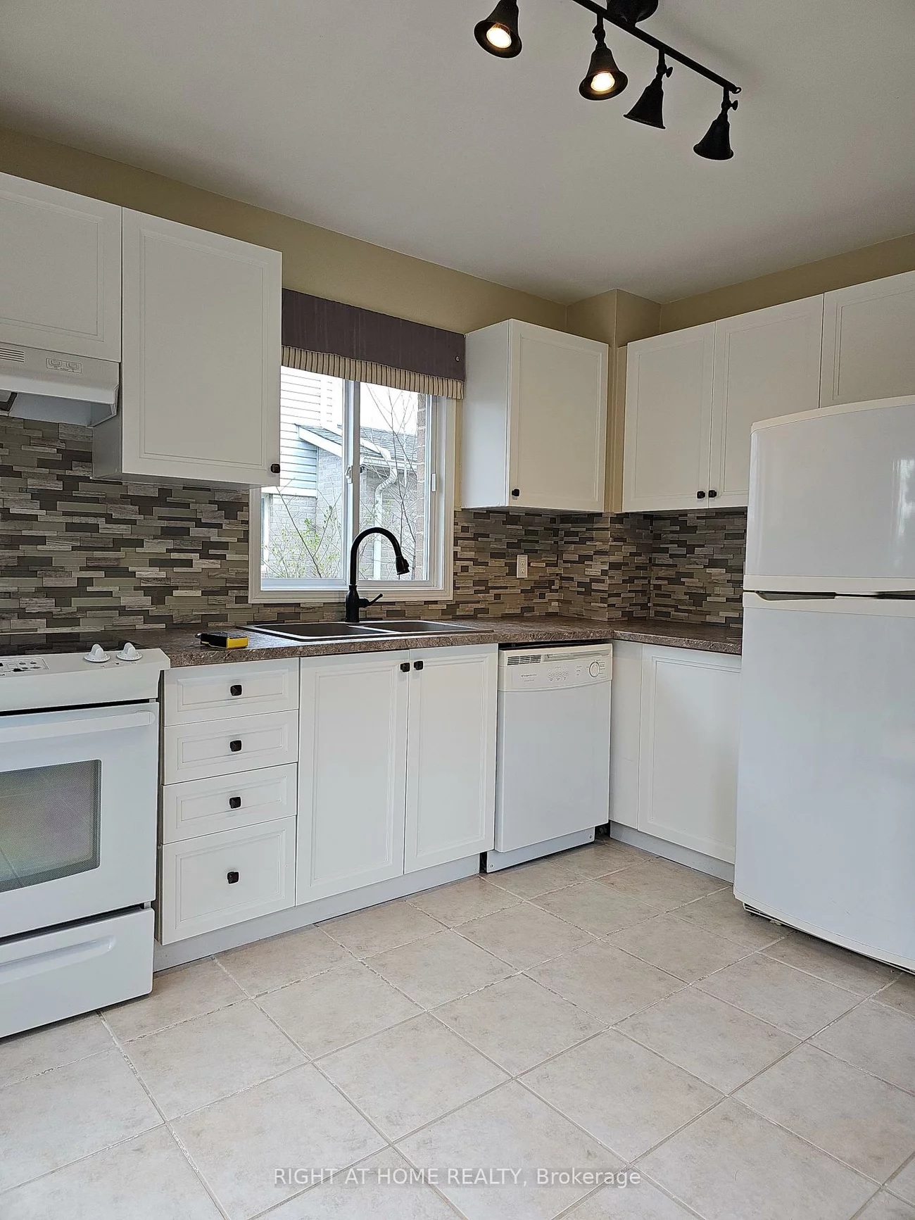 77, D'AMBROSIO, Painswick North, Barrie