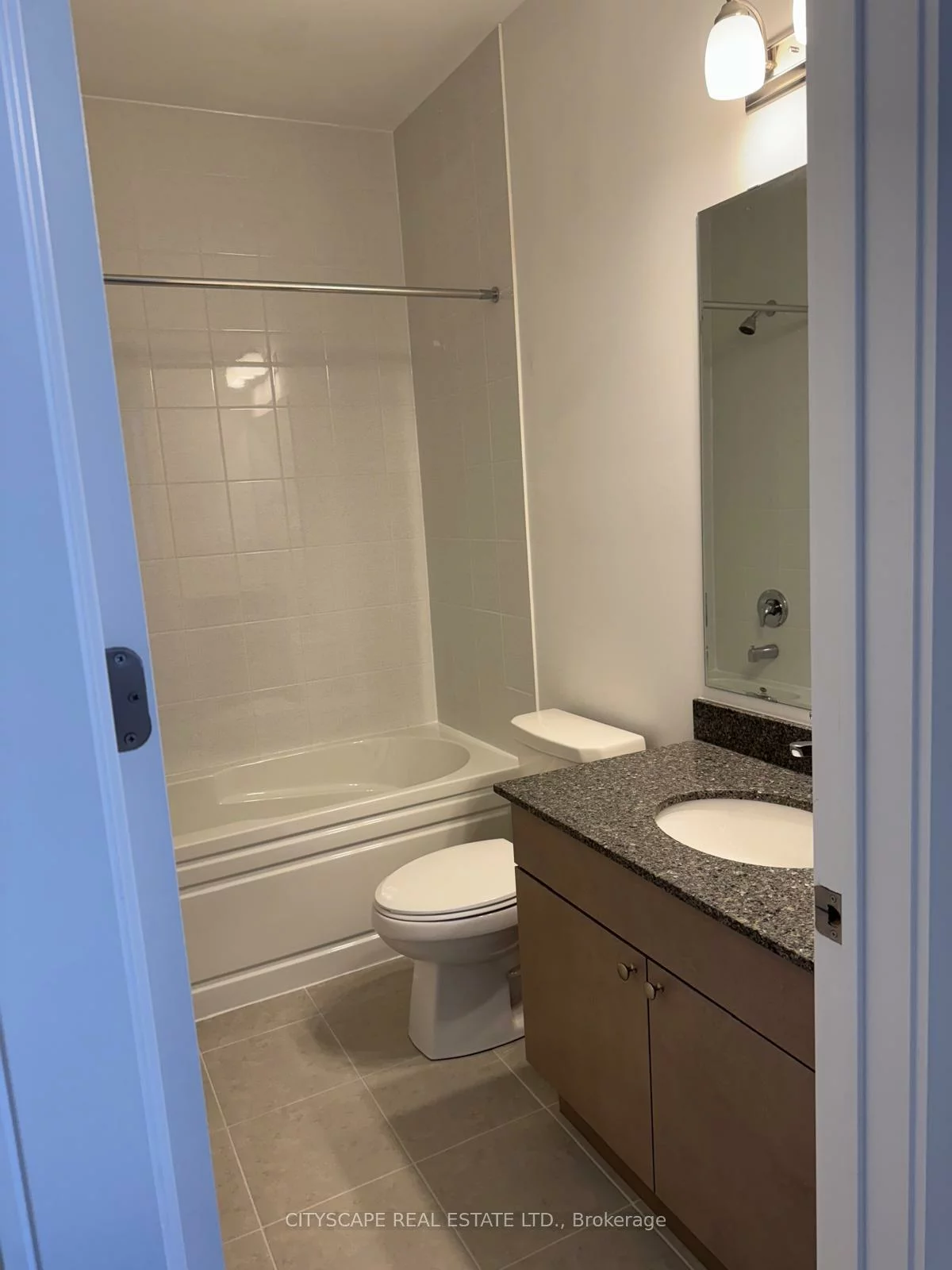 38, Suzuki, Rural Barrie Southeast, Barrie