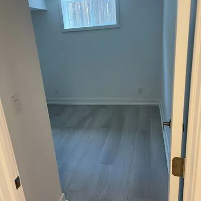108, Maple, Queen's Park, Barrie