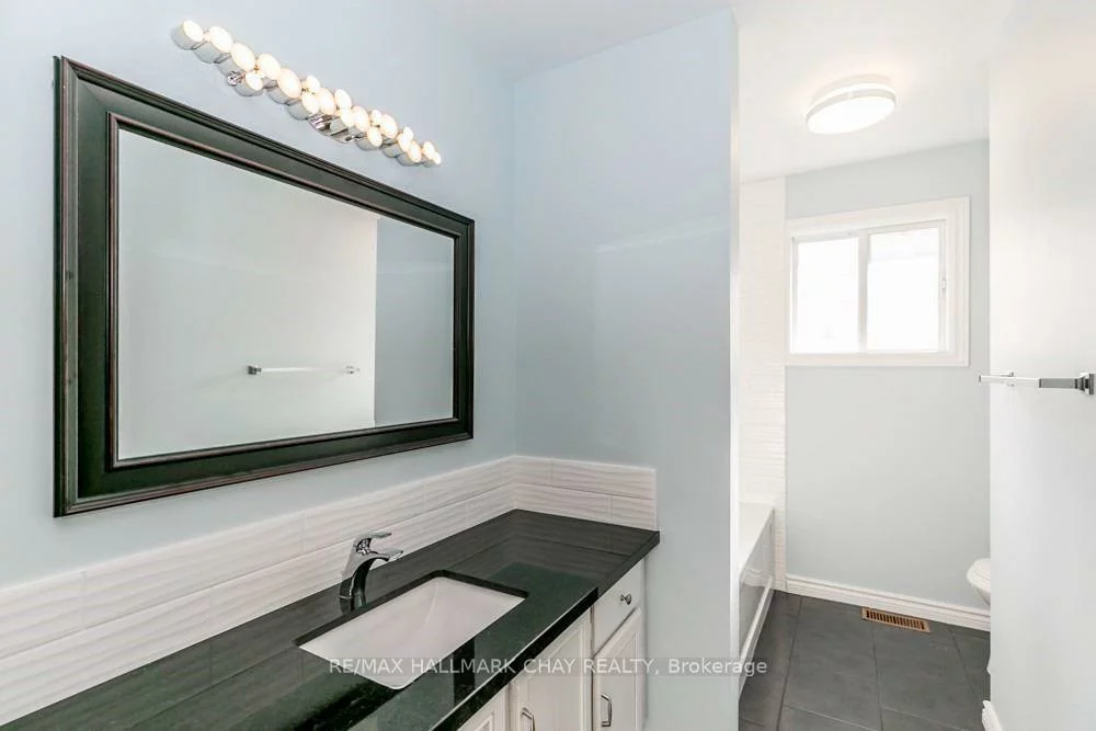 3, Buchanan, Grove East, Barrie