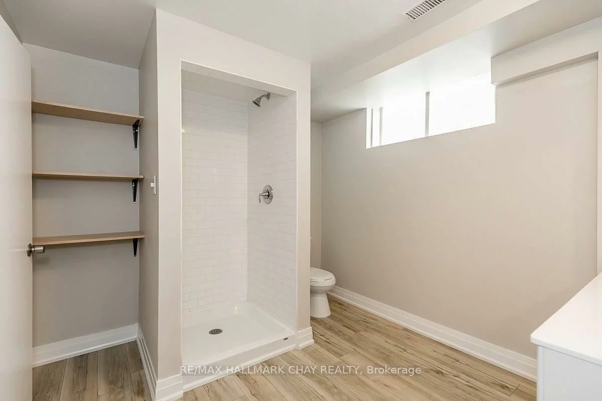 3, Buchanan, Grove East, Barrie