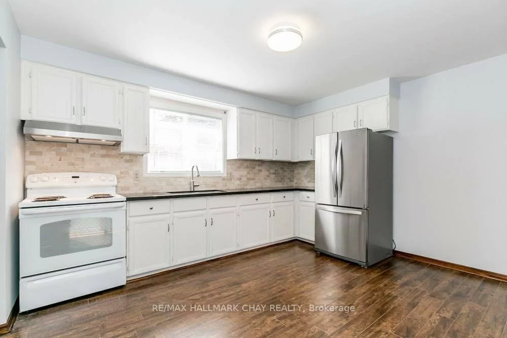 3, Buchanan, Grove East, Barrie