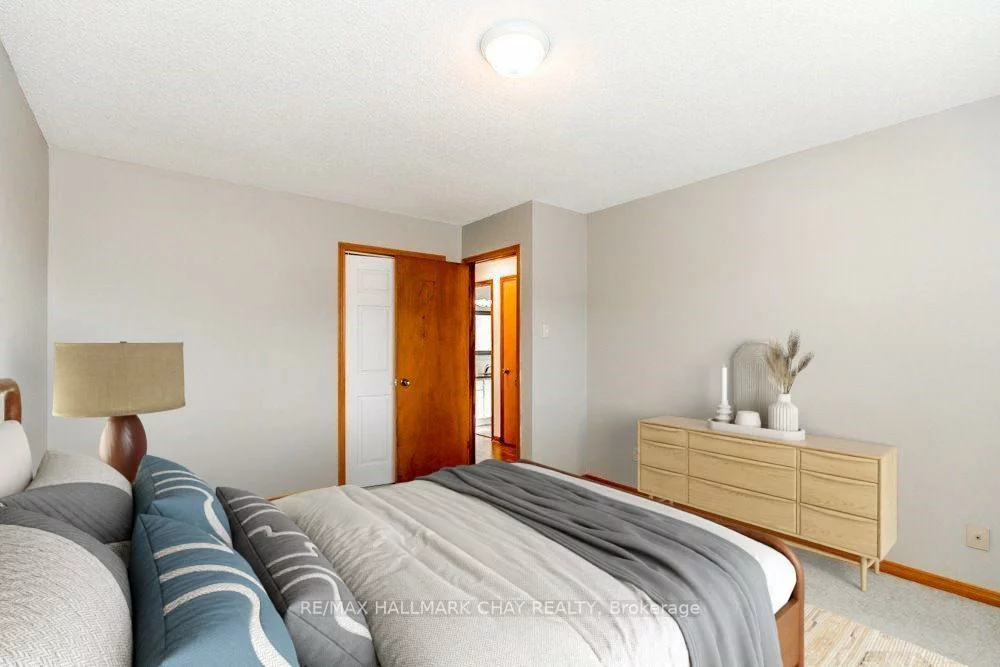 3, Buchanan, Grove East, Barrie