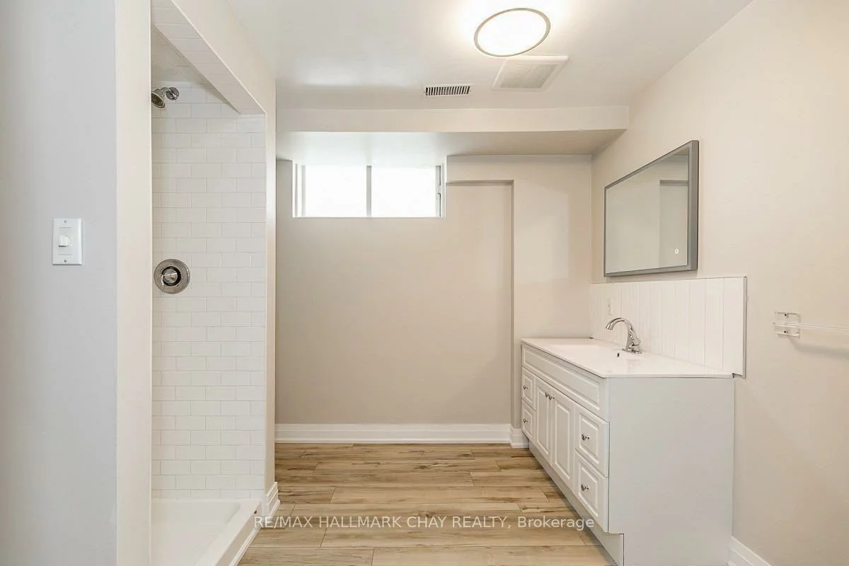 3, Buchanan, Grove East, Barrie