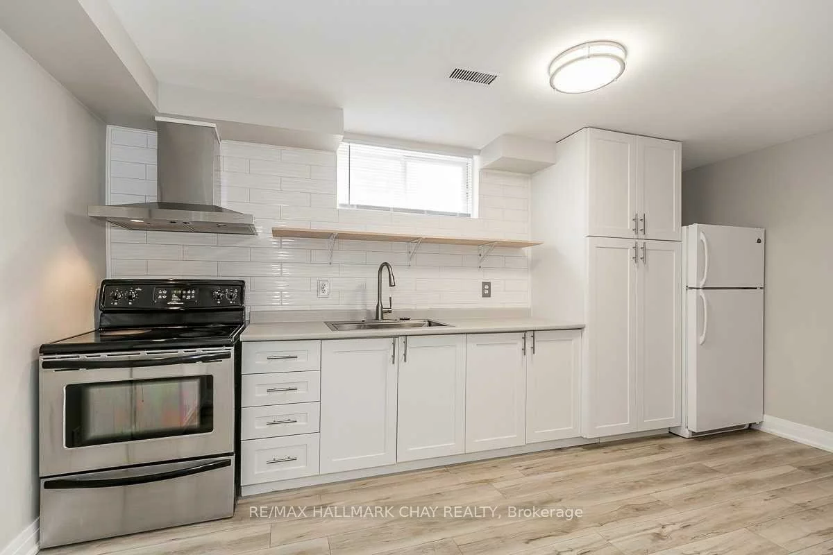 3, Buchanan, Grove East, Barrie