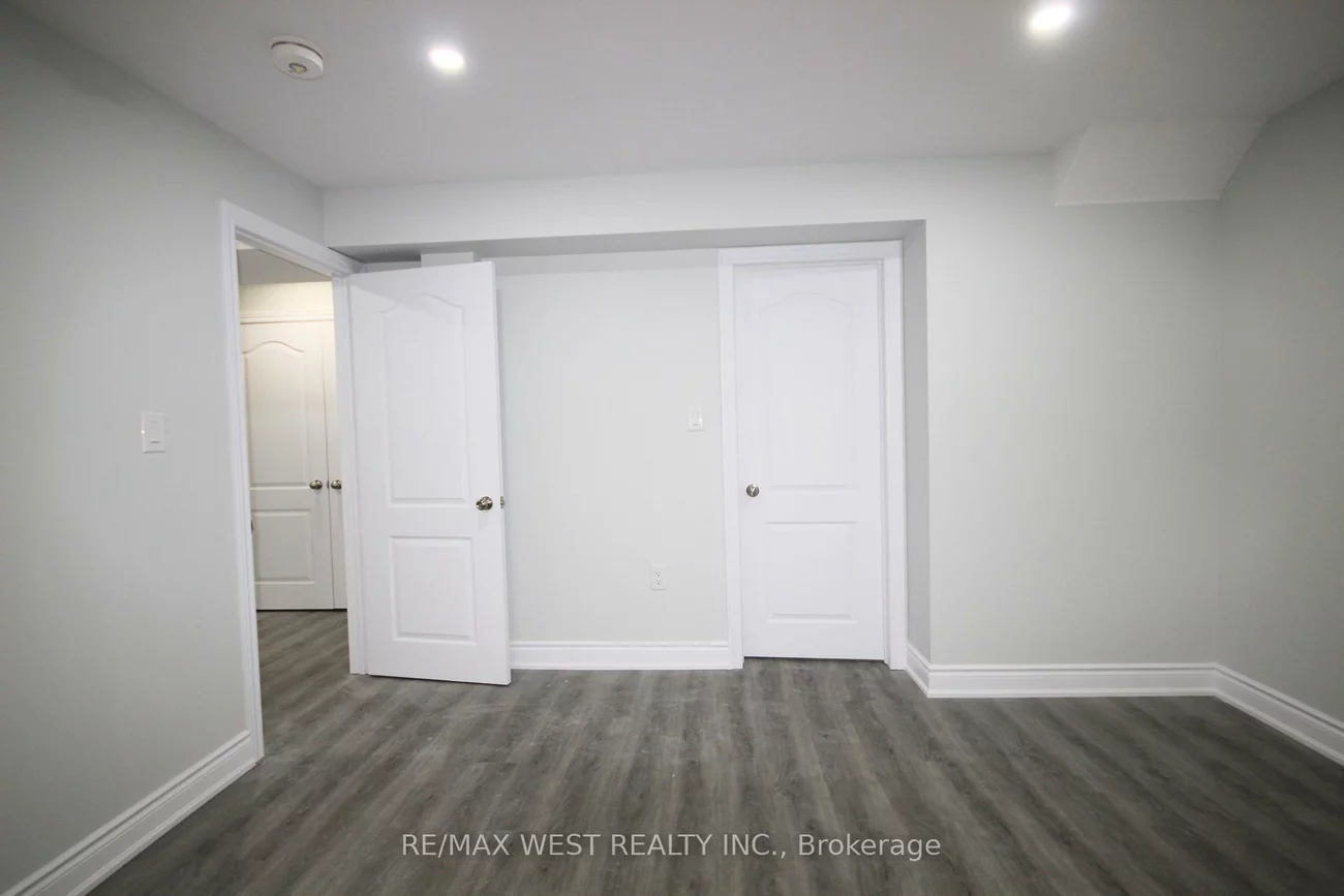 152, Queensway, Innis-Shore, Barrie