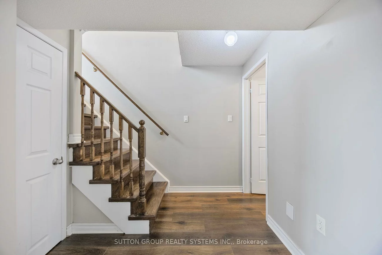 75, Coleman, Edgehill Drive, Barrie