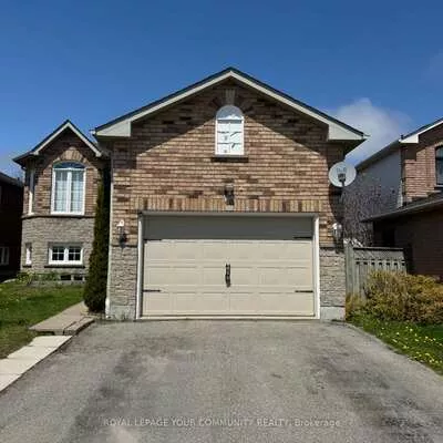40, Leslie, Holly, Barrie