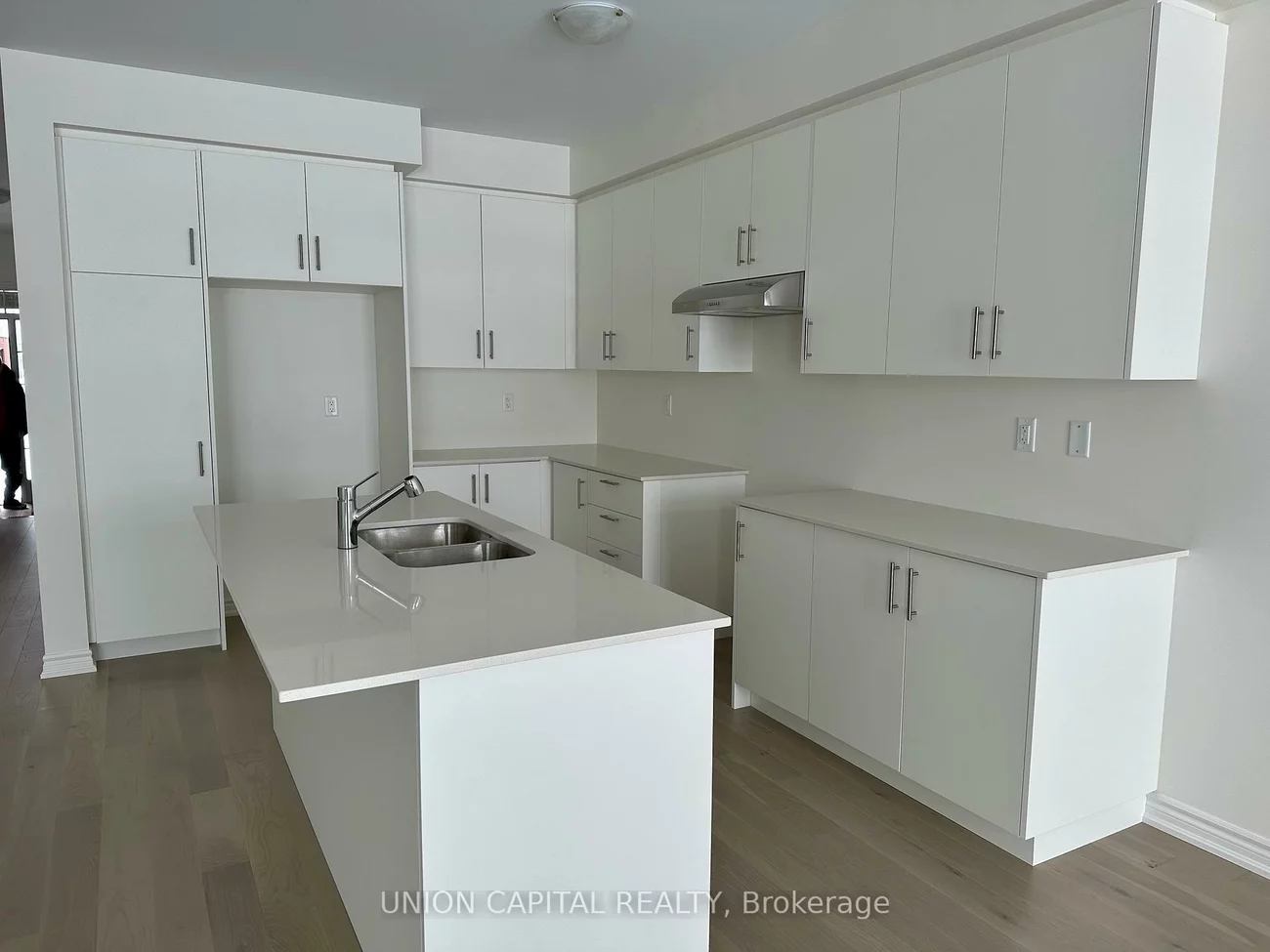 25, Greer, Painswick South, Barrie