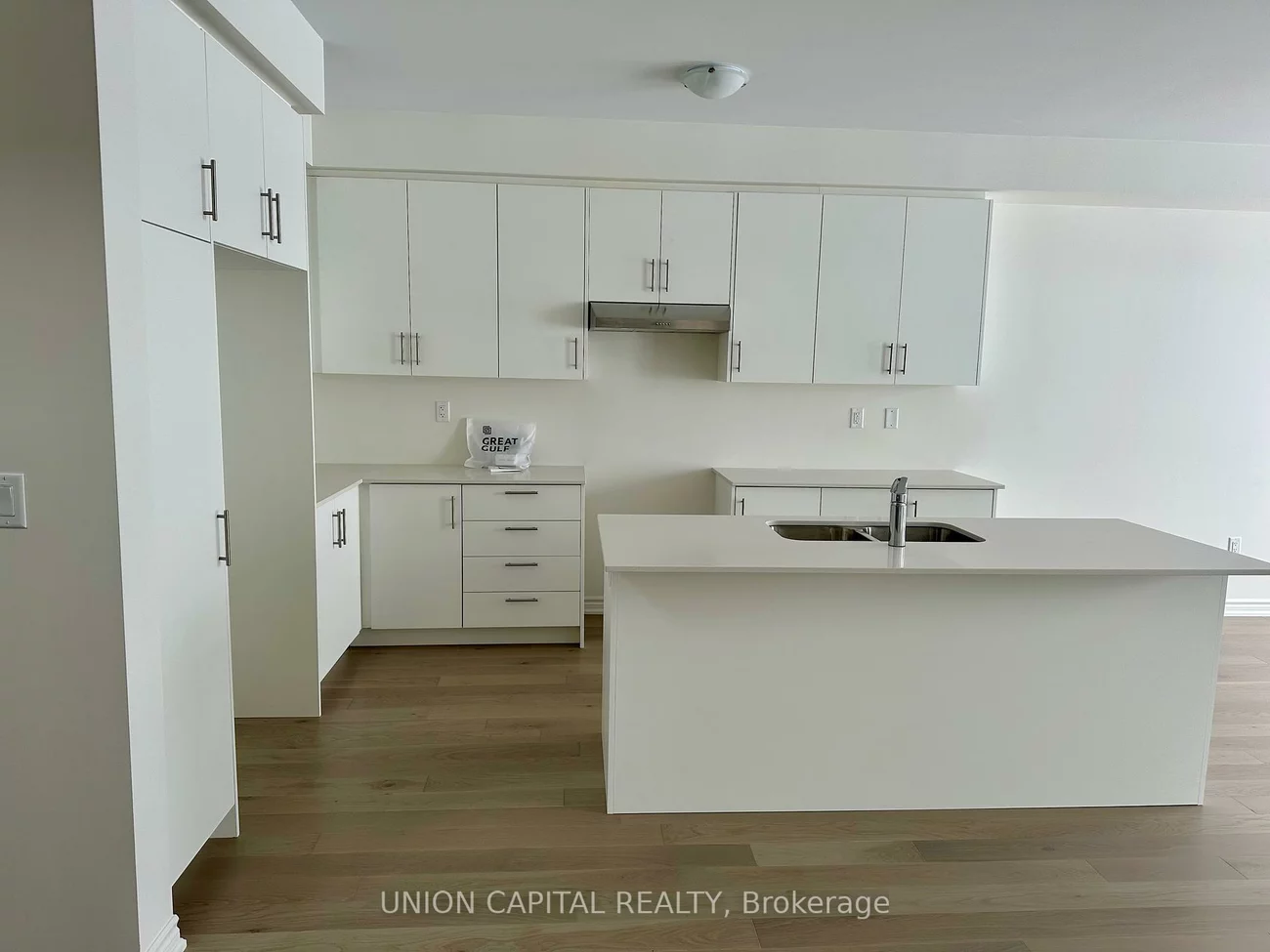 25, Greer, Painswick South, Barrie