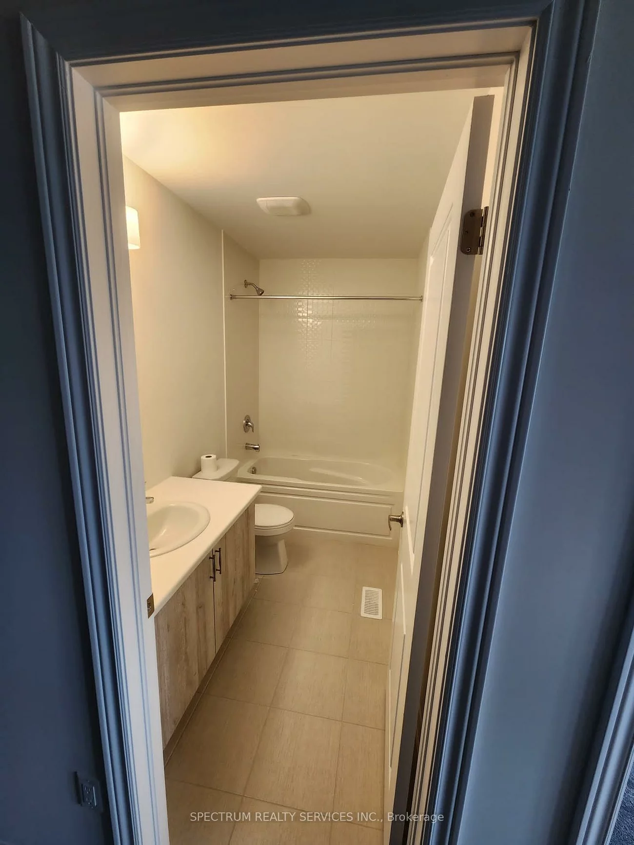 45, Milady, Rural Barrie Southeast, Barrie