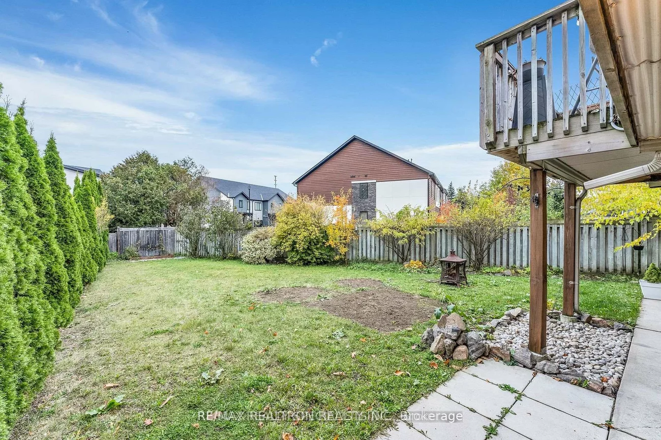 7, Margaret, East Bayfield, Barrie
