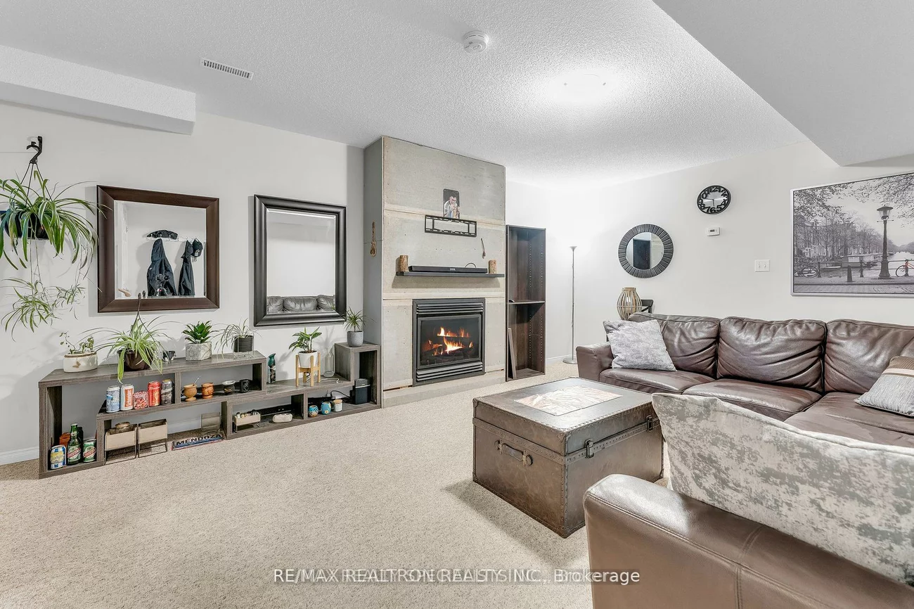 7, Margaret, East Bayfield, Barrie