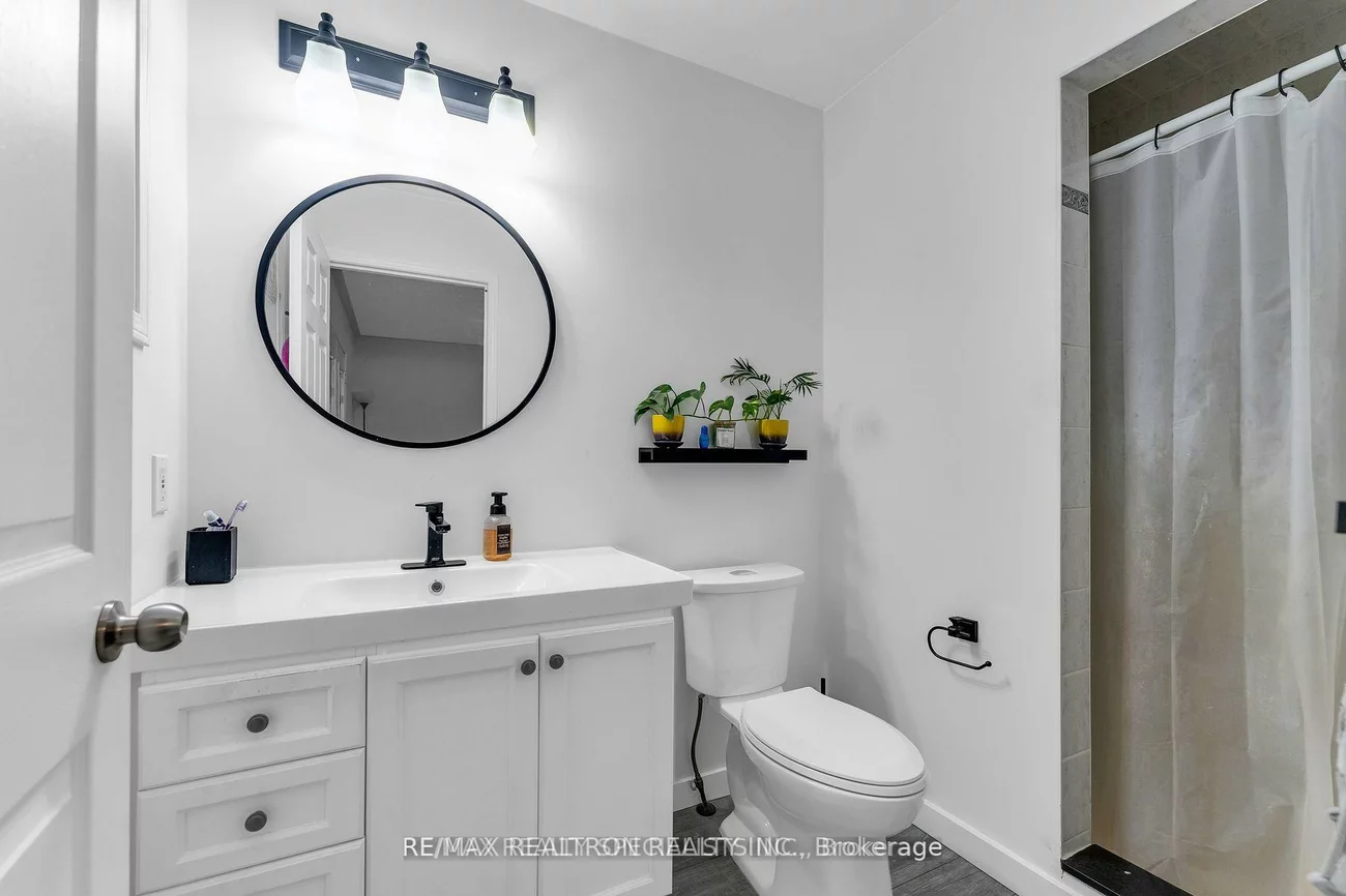 7, Margaret, East Bayfield, Barrie