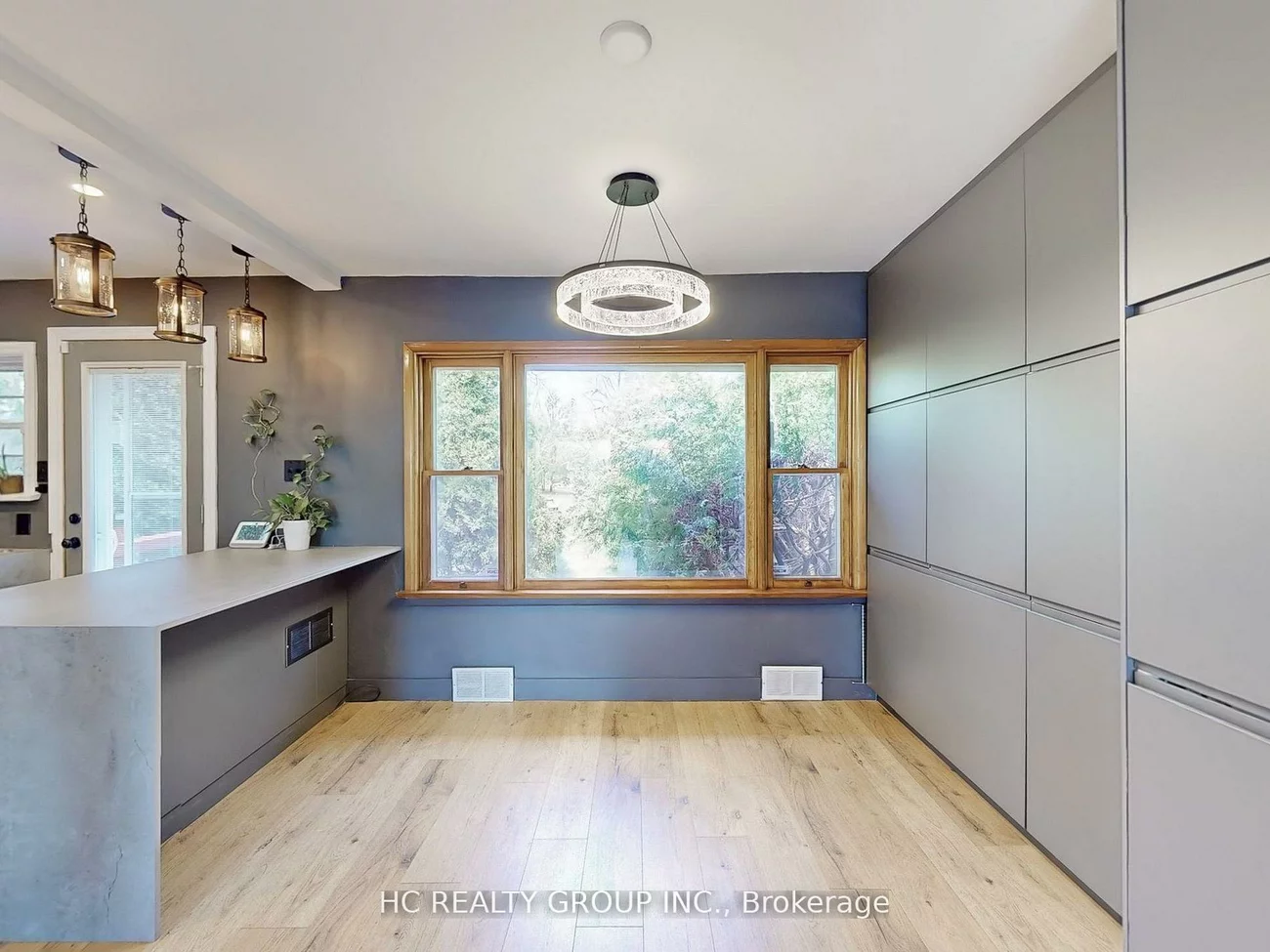 10, North, Wellington, Barrie