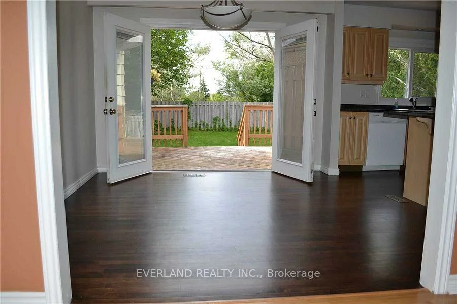12, Eileen, Allandale Heights, Barrie