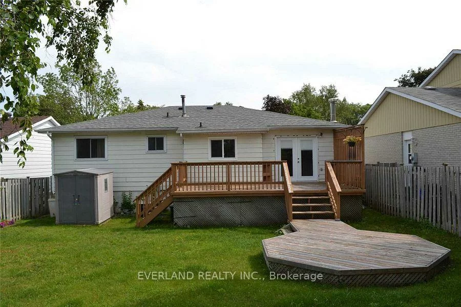 12, Eileen, Allandale Heights, Barrie
