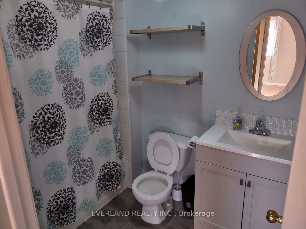12, Eileen, Allandale Heights, Barrie