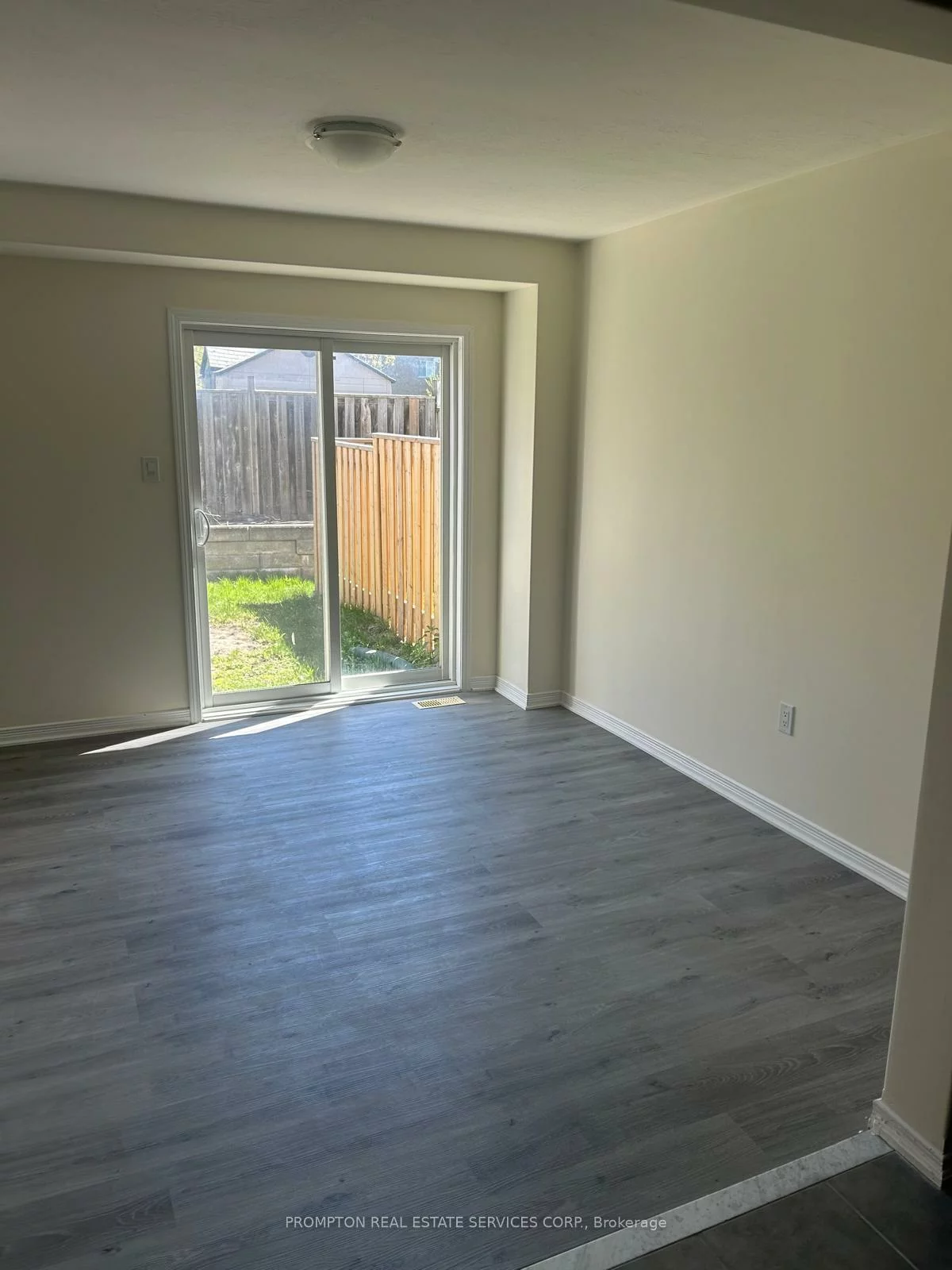 75, Prince William, Innis-Shore, Barrie