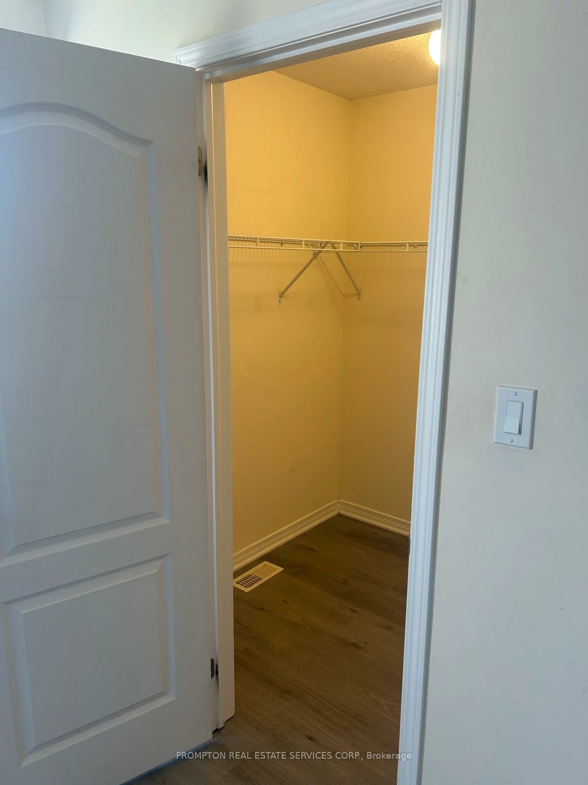 75, Prince William, Innis-Shore, Barrie