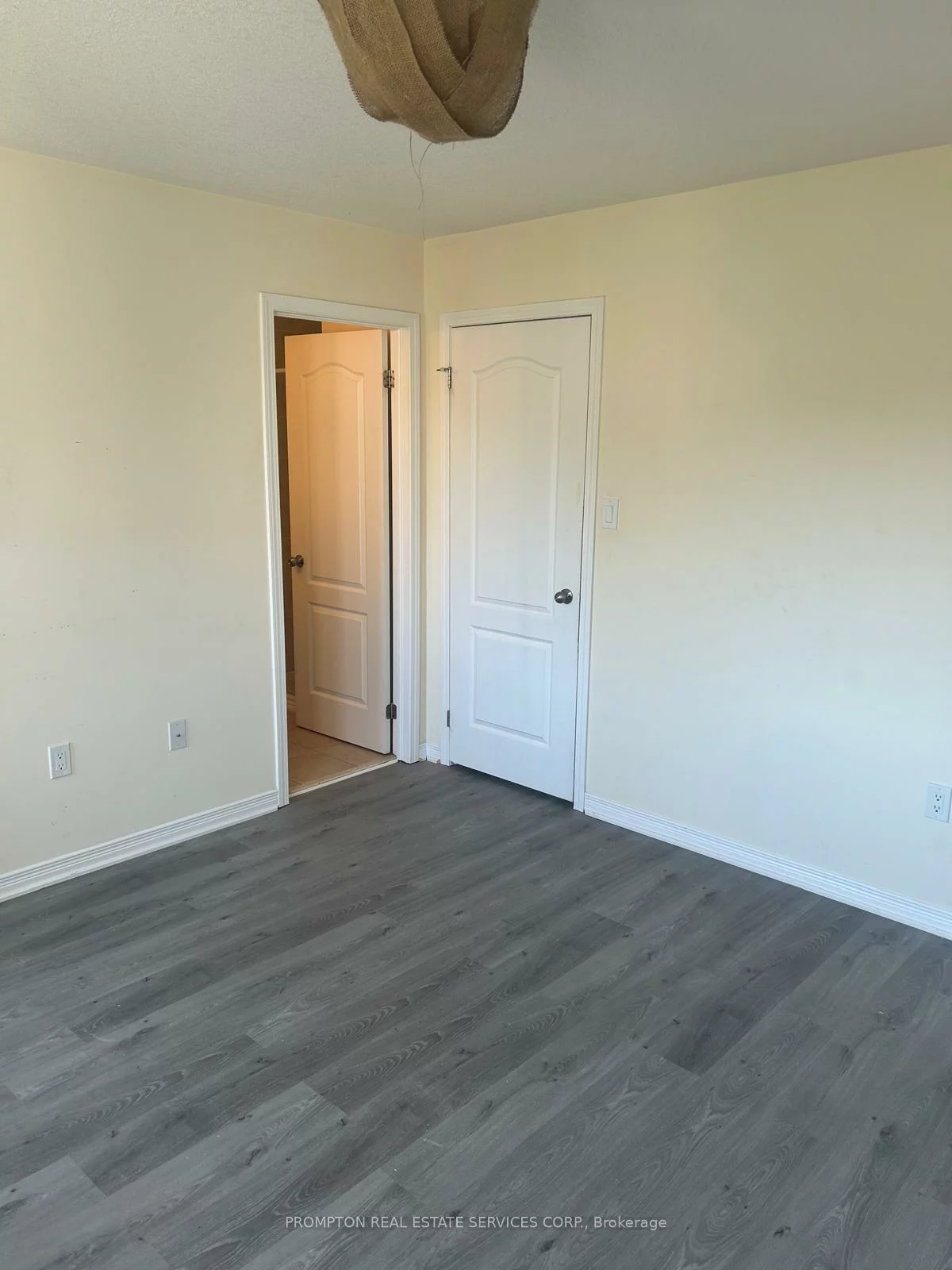 75, Prince William, Innis-Shore, Barrie