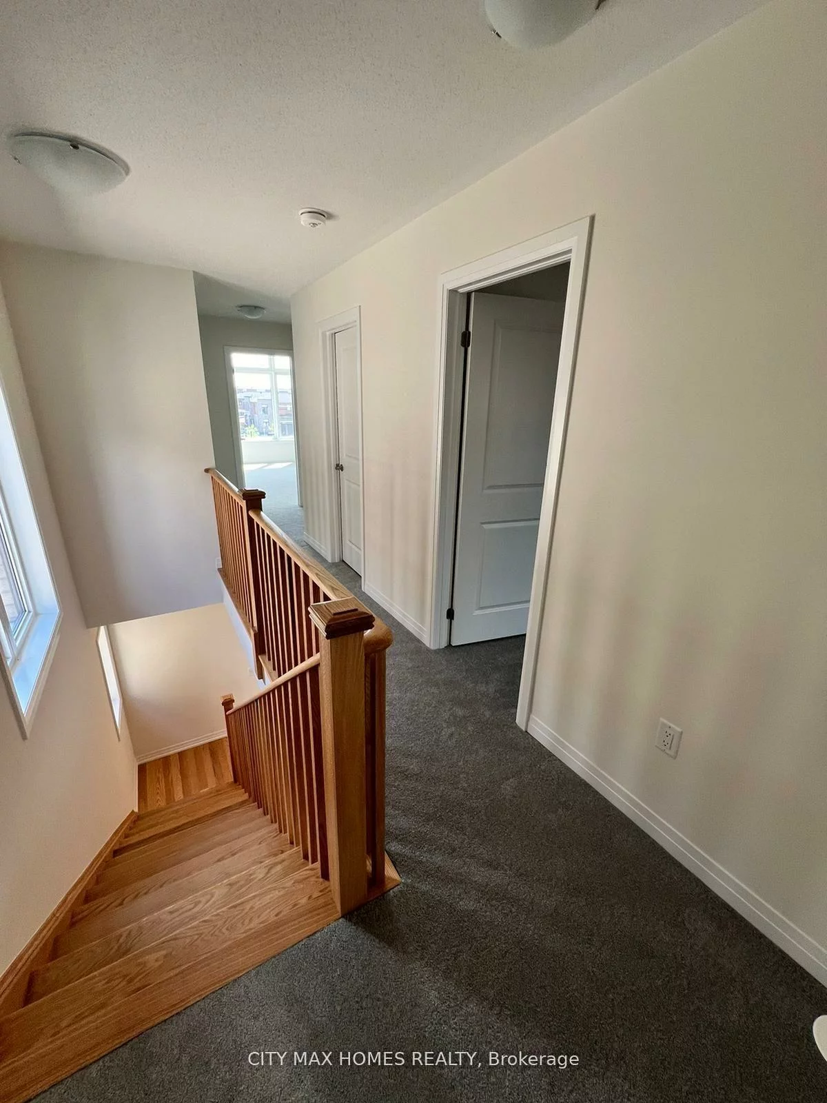 15, Cherry Hill, Painswick South, Barrie
