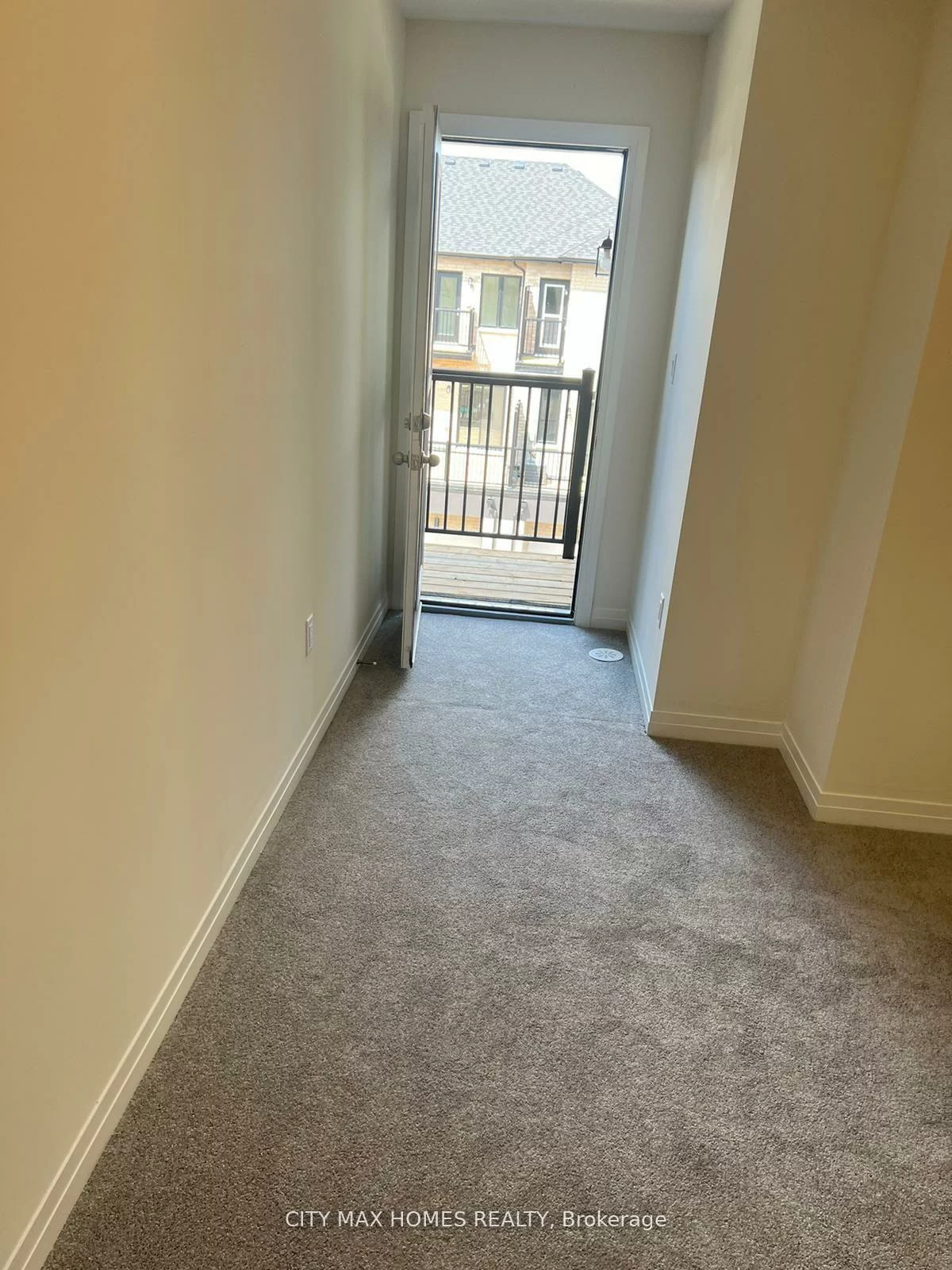 15, Cherry Hill, Painswick South, Barrie