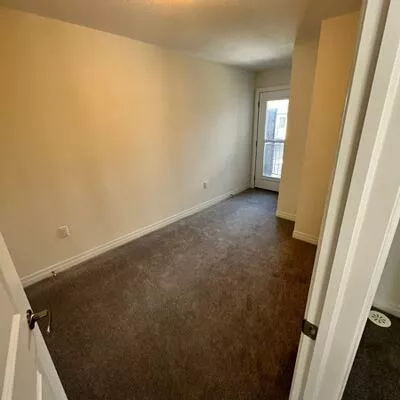 15, Cherry Hill, Painswick South, Barrie