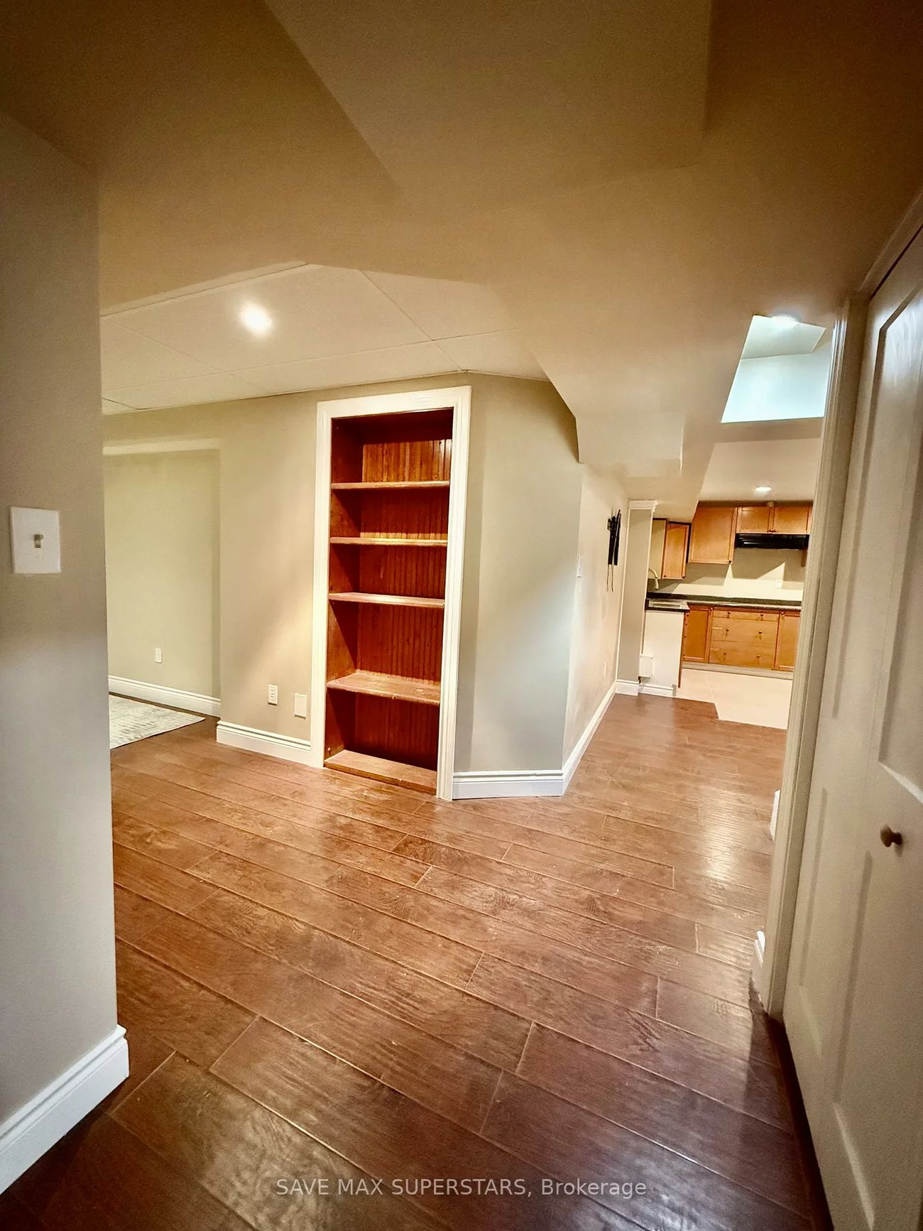 58, Brookwood, 400 West, Barrie