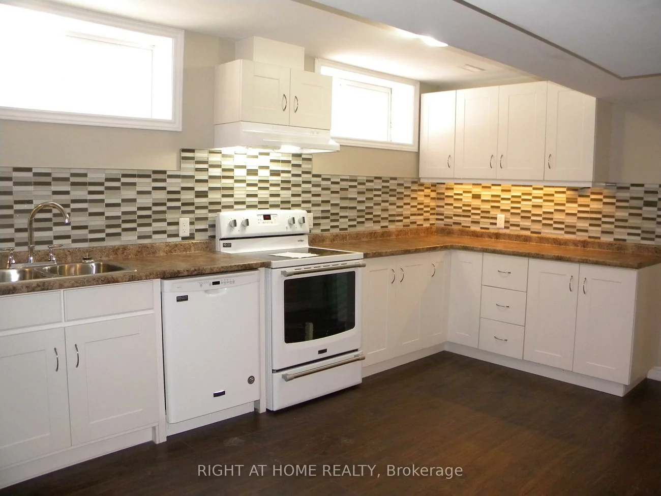 42, Westminster, Innis-Shore, Barrie
