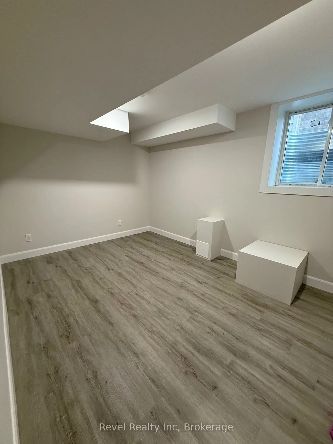 29, Hewitt, Georgian Drive, Barrie