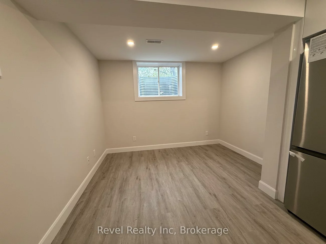 29, Hewitt, Georgian Drive, Barrie