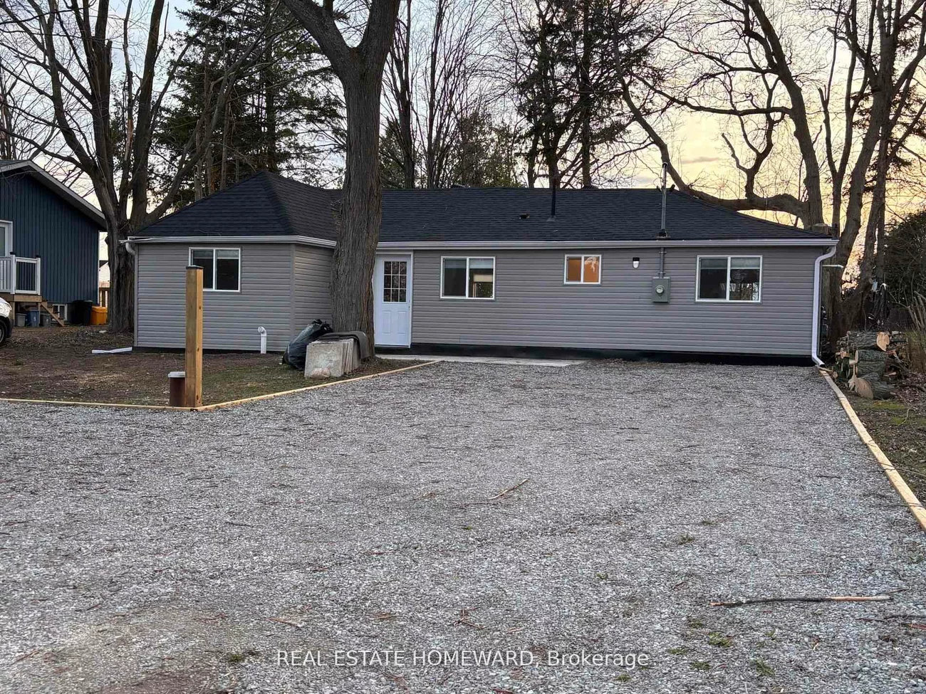 950, Yonge, Rural Barrie Southeast, Barrie