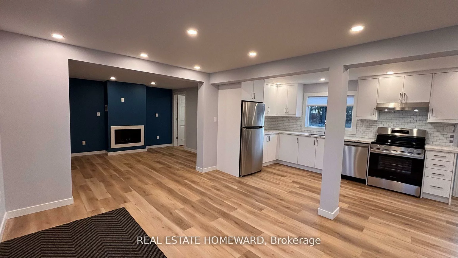 950, Yonge, Rural Barrie Southeast, Barrie
