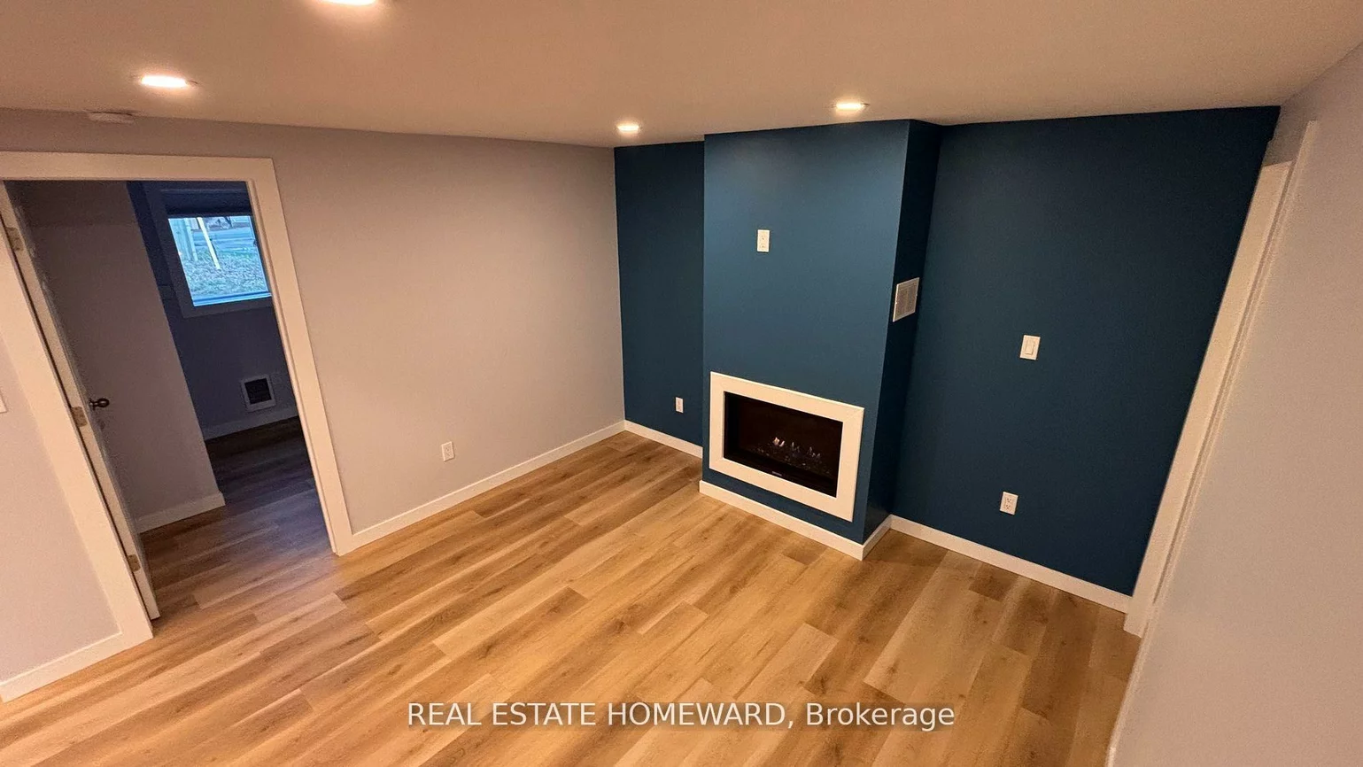 950, Yonge, Rural Barrie Southeast, Barrie