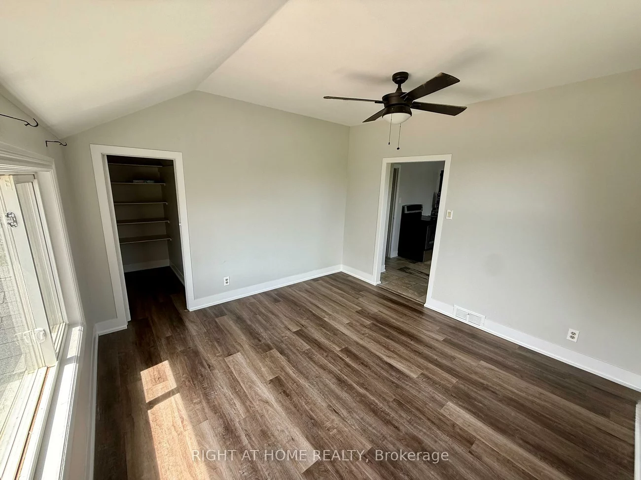 16, Dufferin, Sanford, Barrie