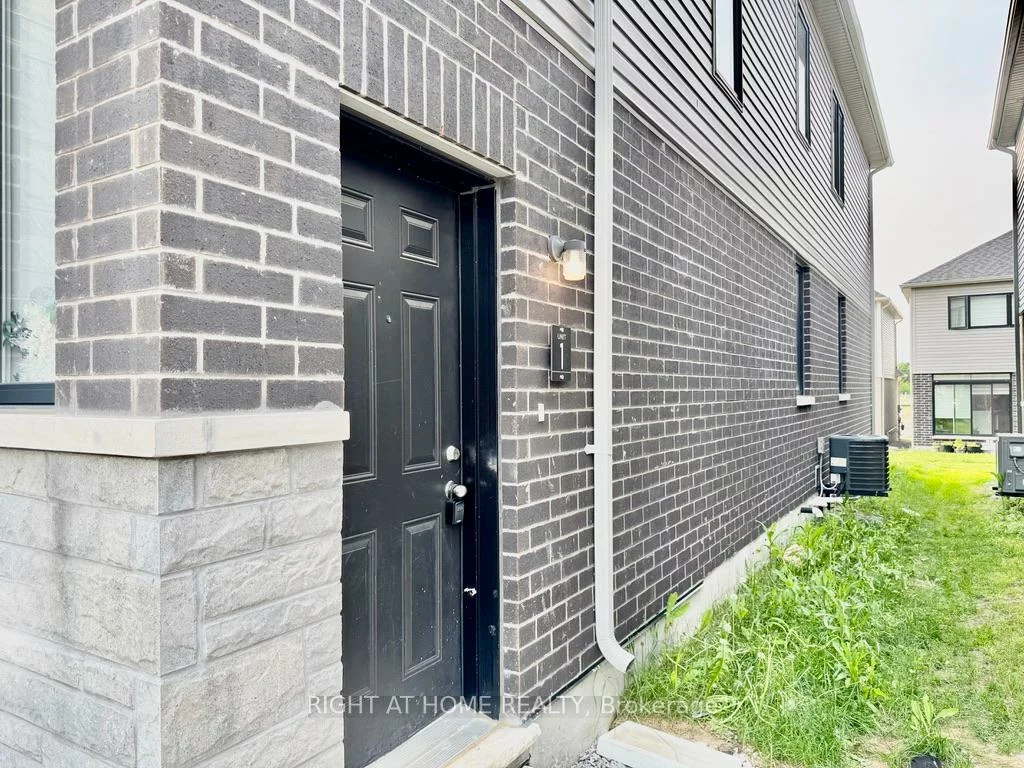 12, Bannister, Rural Barrie Southeast, Barrie