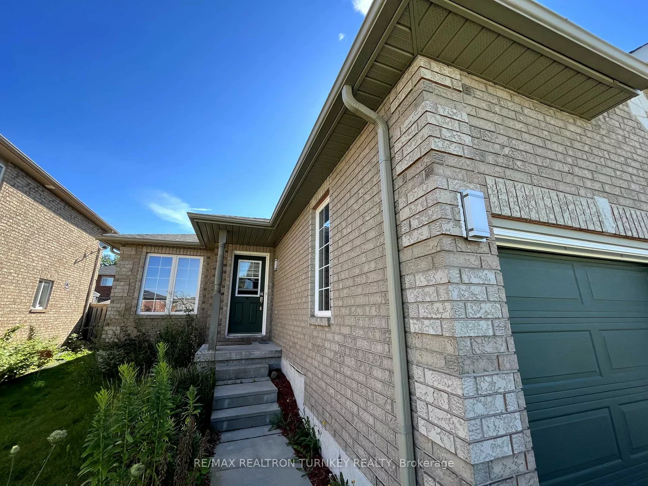 31, Michelle, Painswick South, Barrie