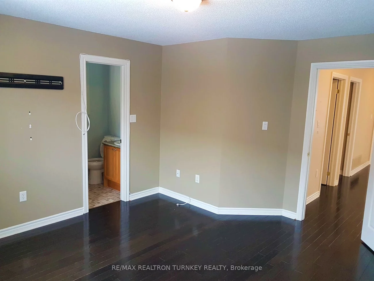 31, Michelle, Painswick South, Barrie