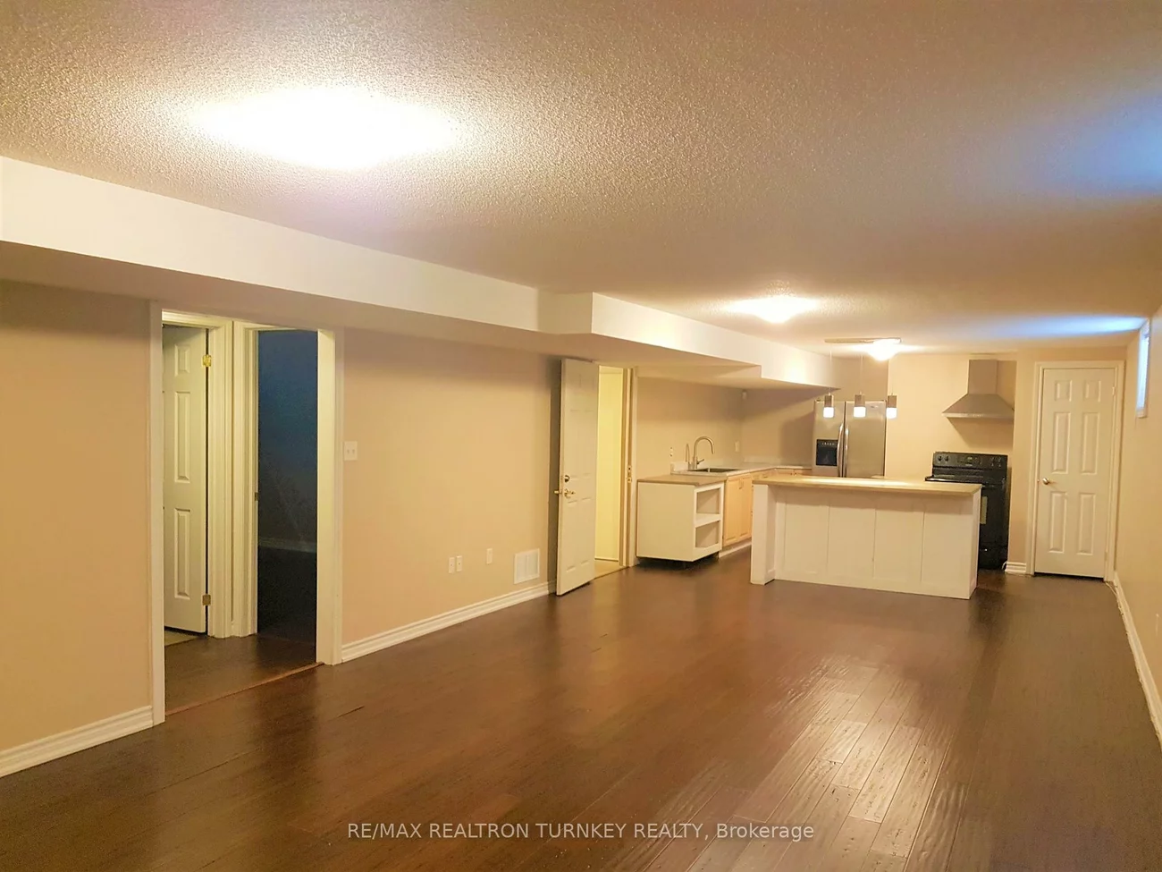 31, Michelle, Painswick South, Barrie