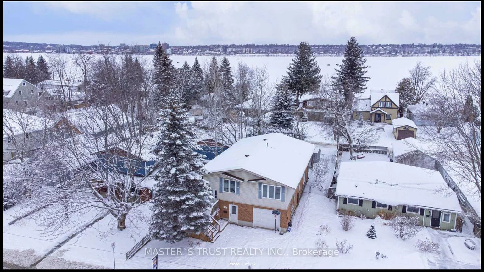 22, Brennan, South Shore, Barrie