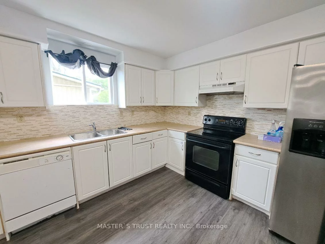 22, Brennan, South Shore, Barrie